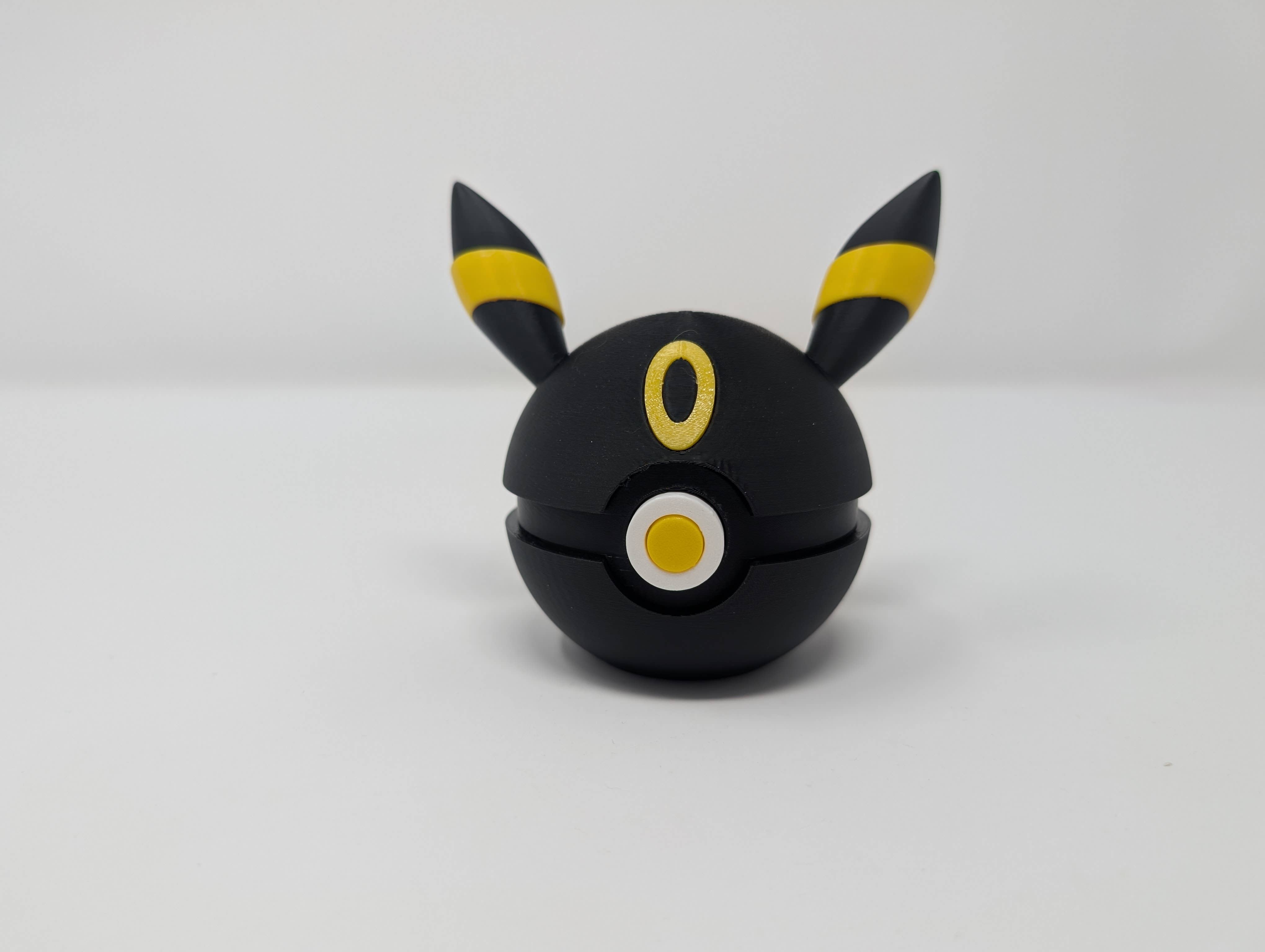 Umbreon Style Pokeball - Pokemon